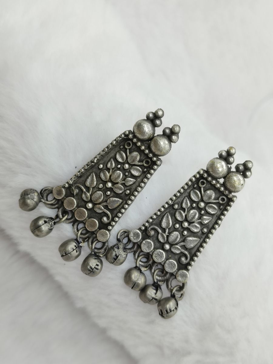 127.jpg Oxidized Earrings - Image 1