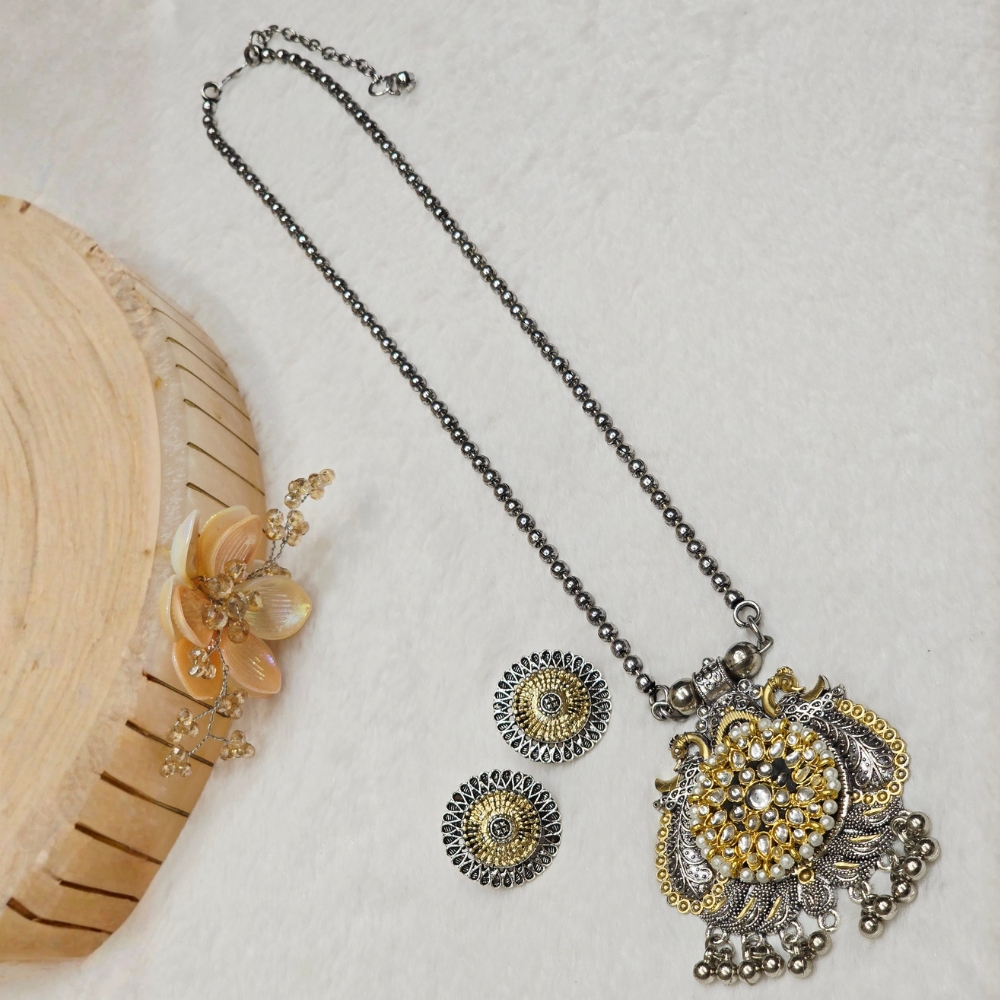 2-107.jpg Oxidized Necklace - Image 1