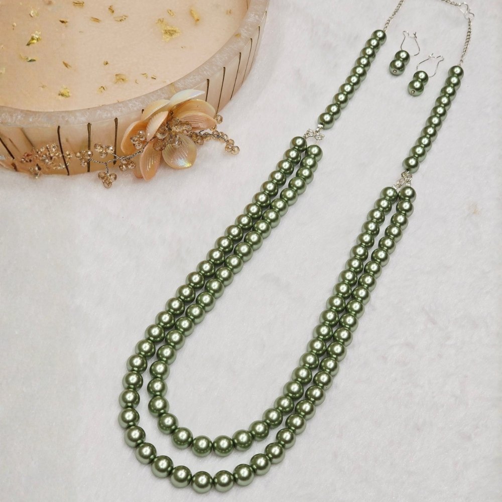 3-29.jpg Metallic Green Pearl Necklace - Image 1