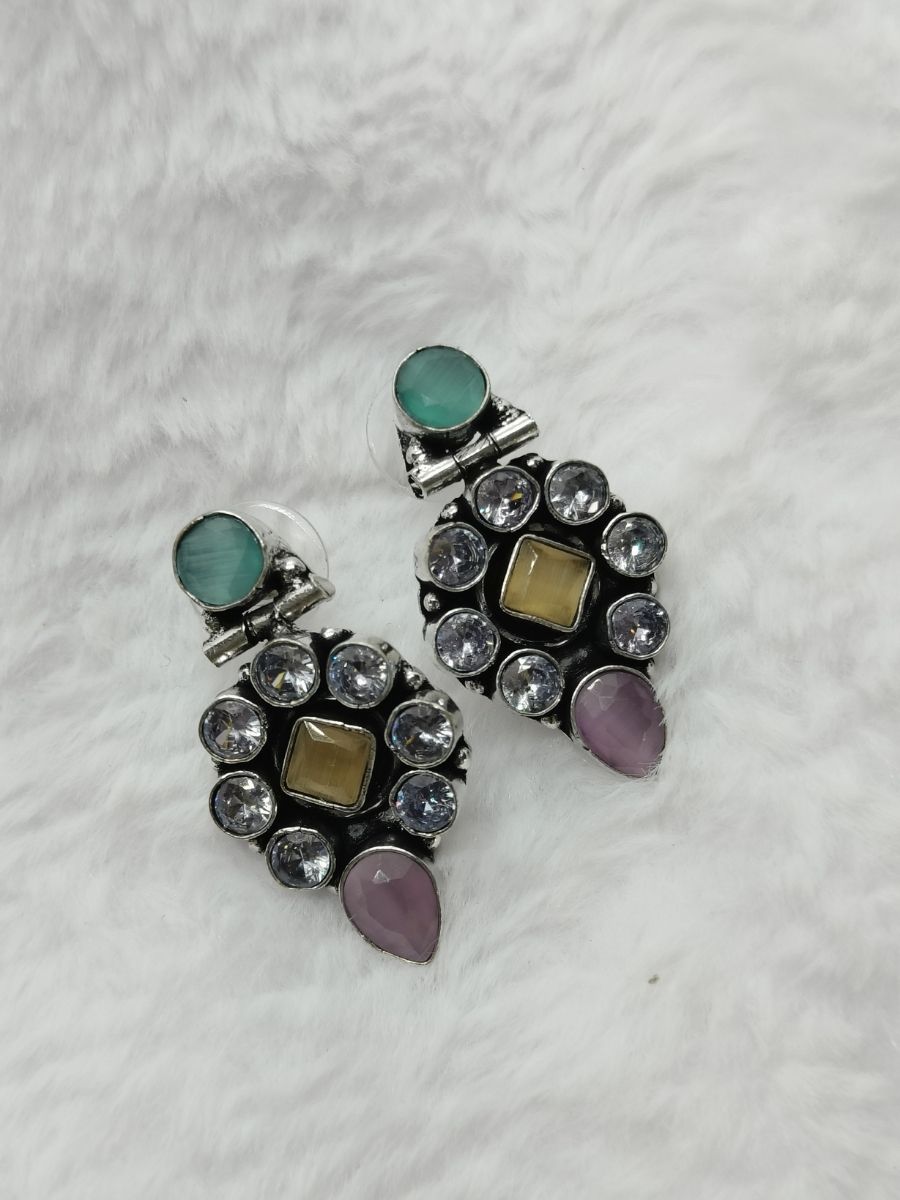 4-6.jpg Stone Earrings - Image 1